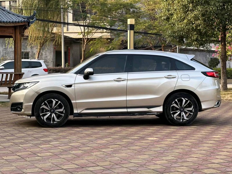 汕头19年本田URV7