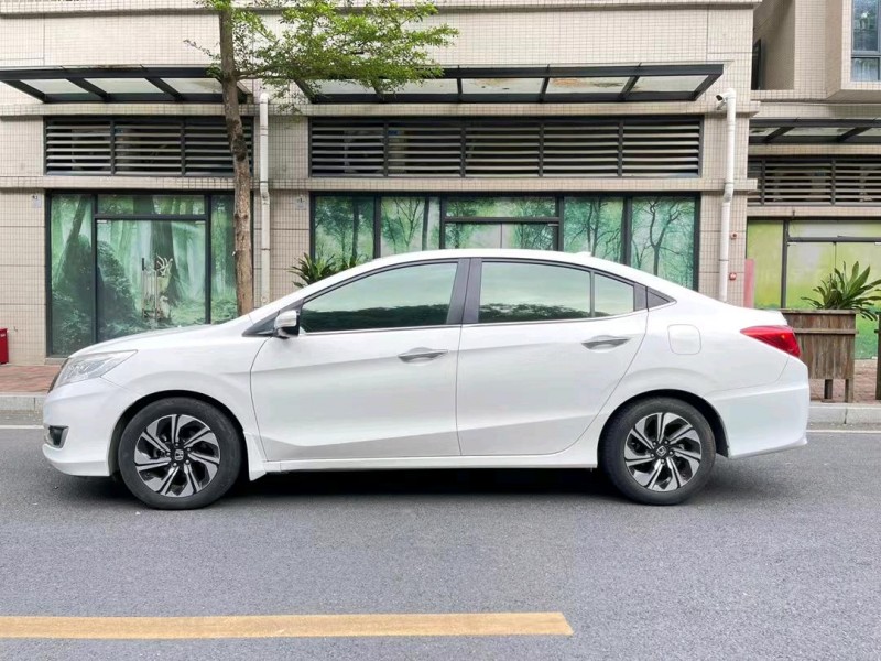 中山18年本田凌派2