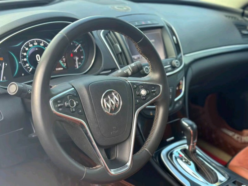 汕头15年别克君威4