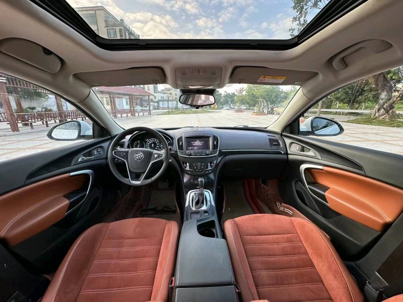 汕头15年别克君威6