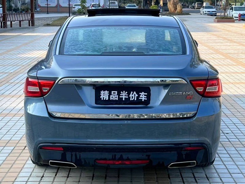 汕头16年吉利博瑞8