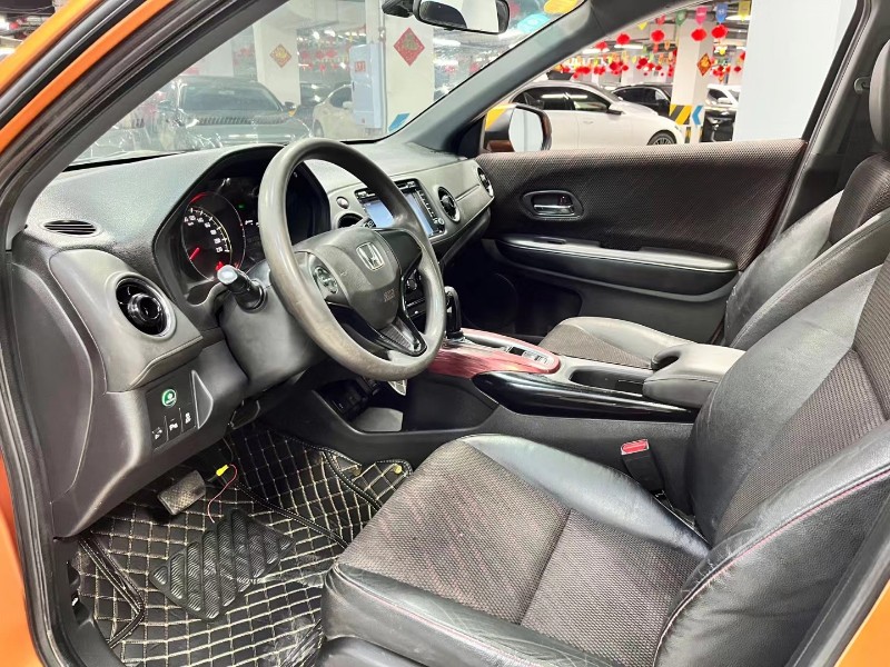 成都15年本田XRV9