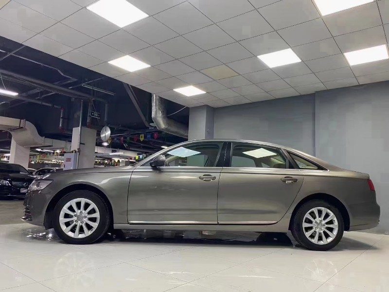 成都17年奥迪A6L5