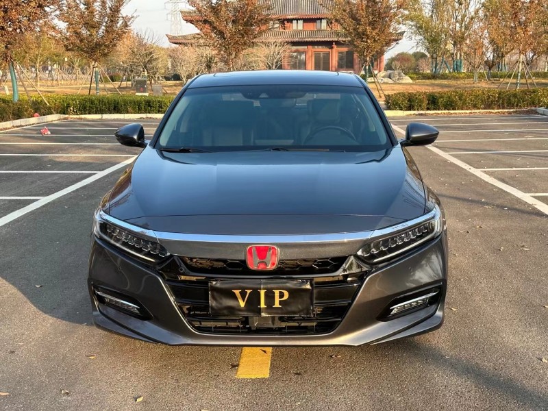 徐州19年本田雅阁1