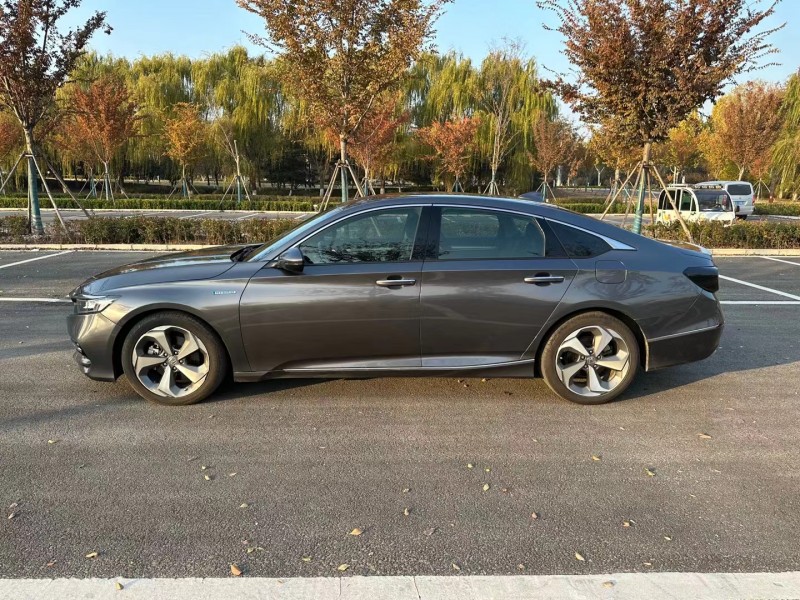 徐州19年本田雅阁3