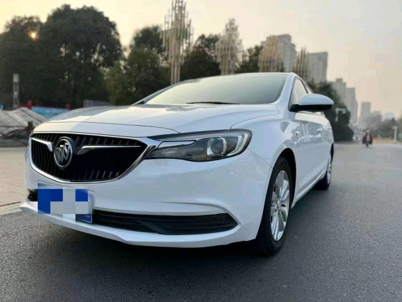 徐州18年别克英朗2