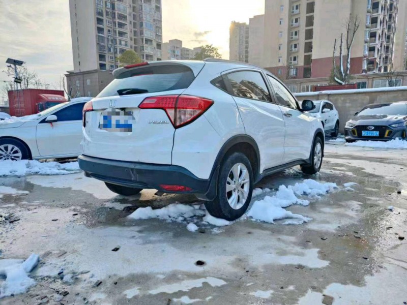 洛阳17年本田缤智7