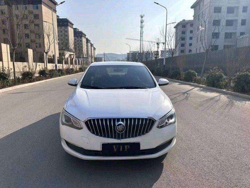 枣庄16年别克英朗1