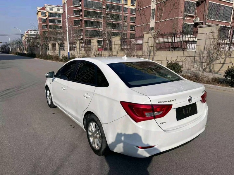 枣庄16年别克英朗5