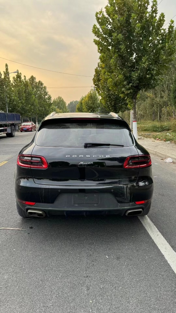 廊坊16年保时捷Macan7