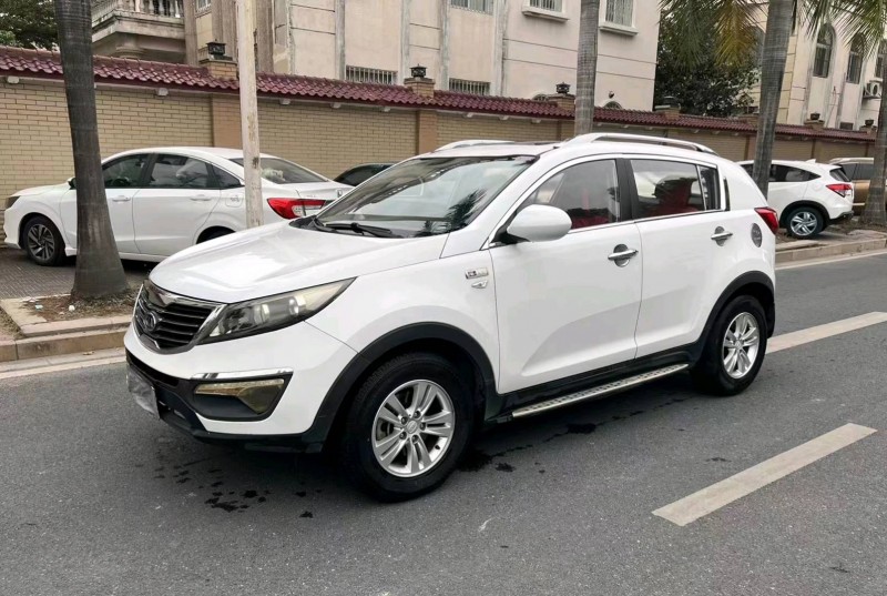 佛山14年起亚智跑3