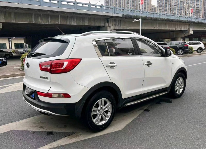 佛山14年起亚智跑5