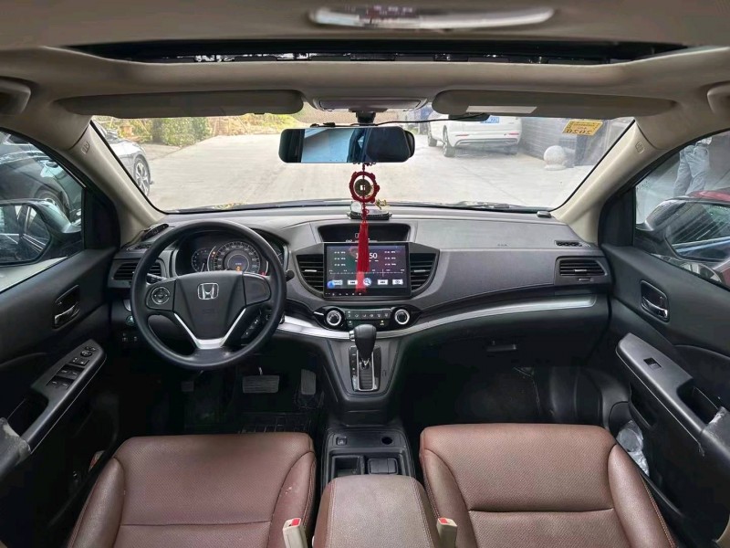 汕头16年本田CRV4
