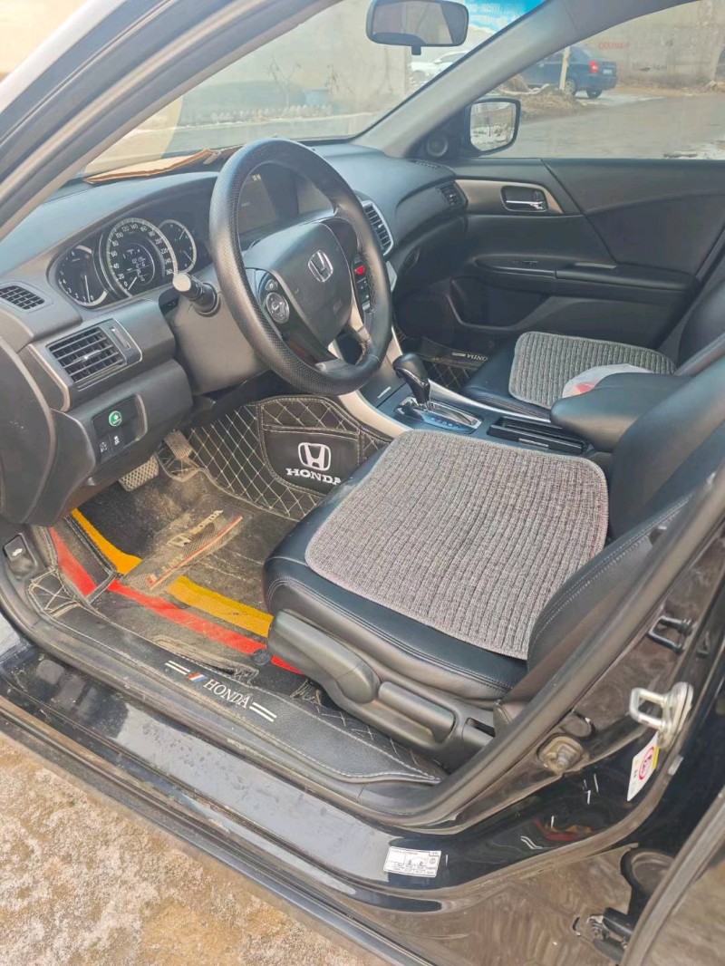 保定15年本田雅阁7