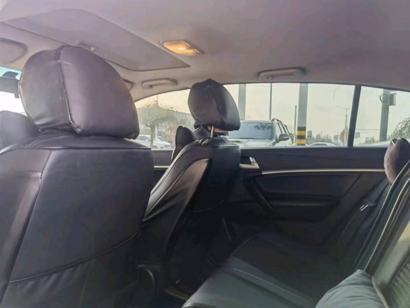 保定15年吉利帝豪8