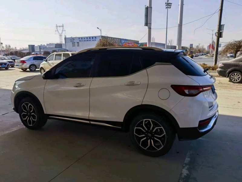 保定23年东南汽车DX55