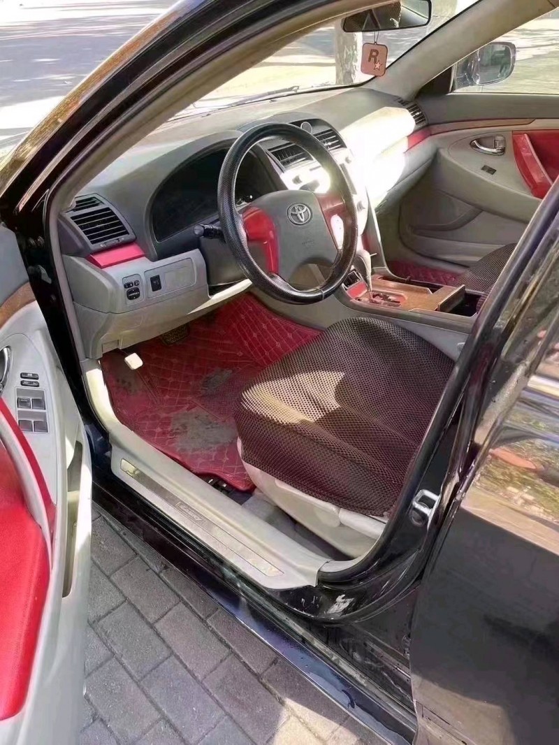 邯郸12年丰田凯美瑞8