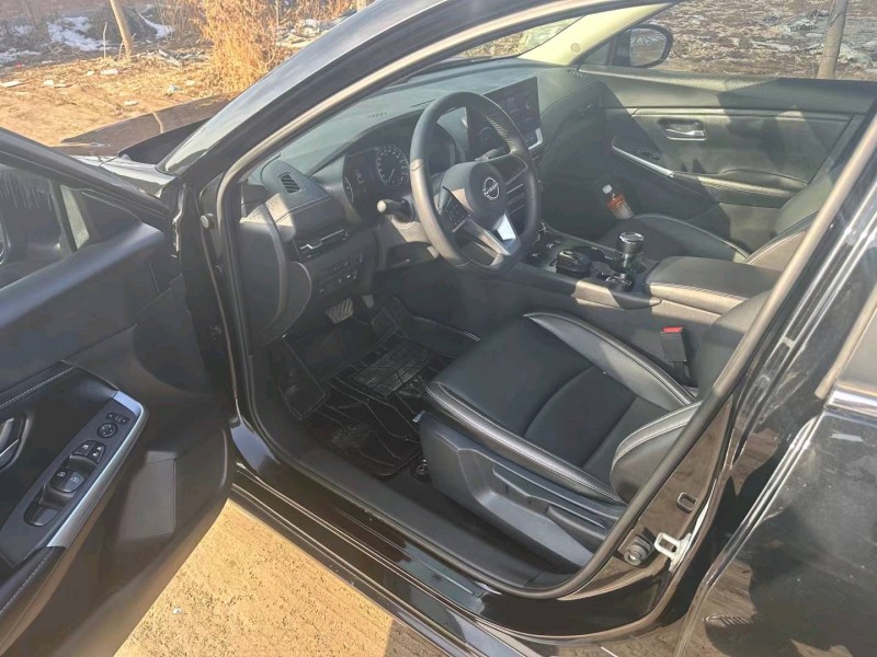 保定22年日产轩逸6