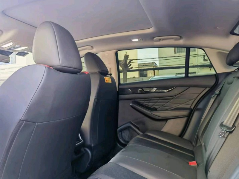 保定23年东风奕炫8