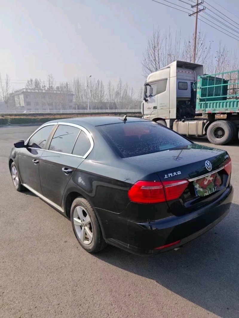 济南17年大众朗逸3