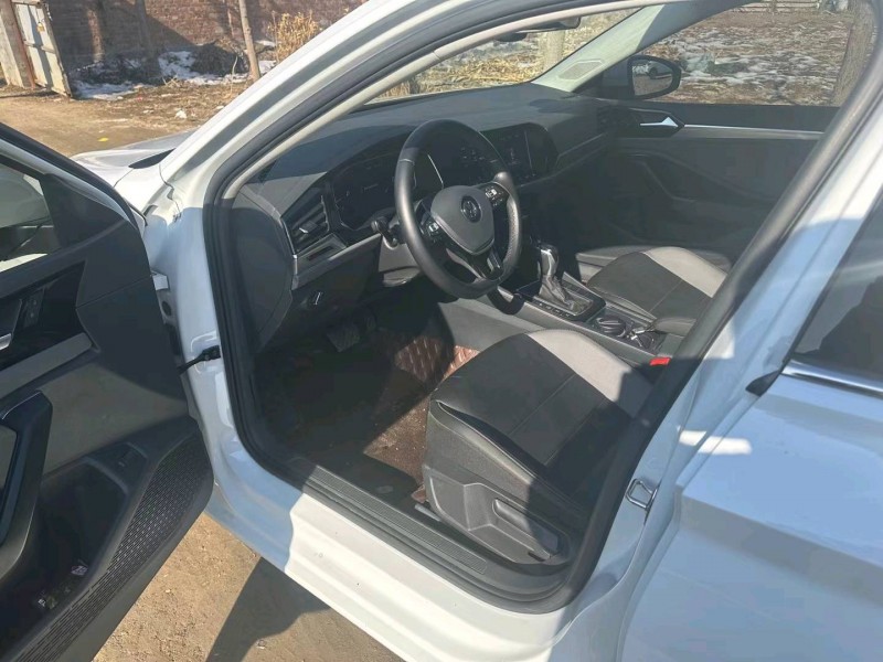 保定22年大众速腾6