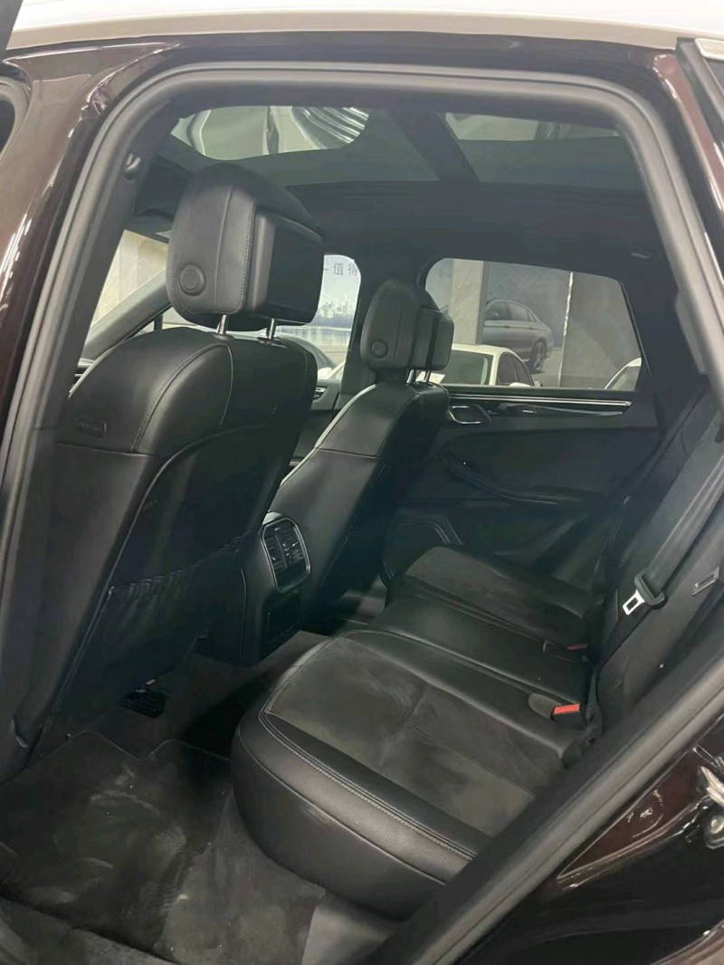 广州15年保时捷Macan5