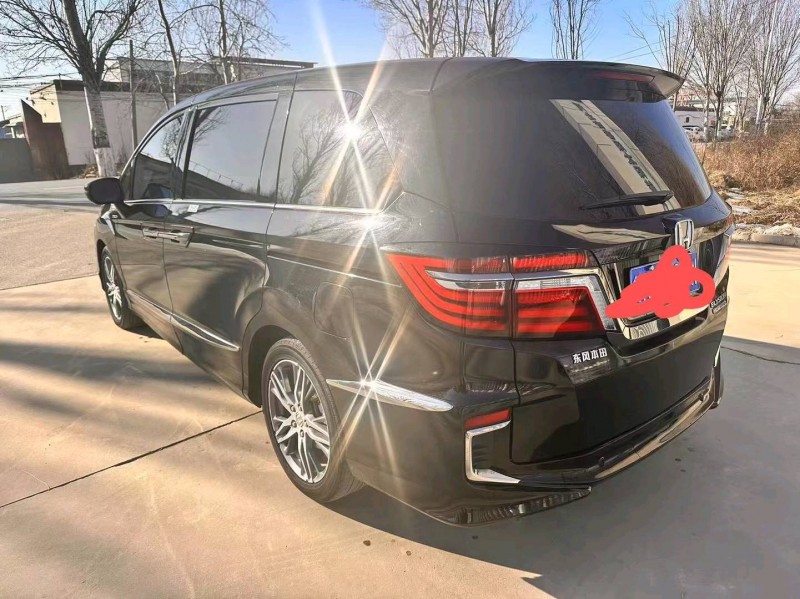 保定21年本田艾力绅4