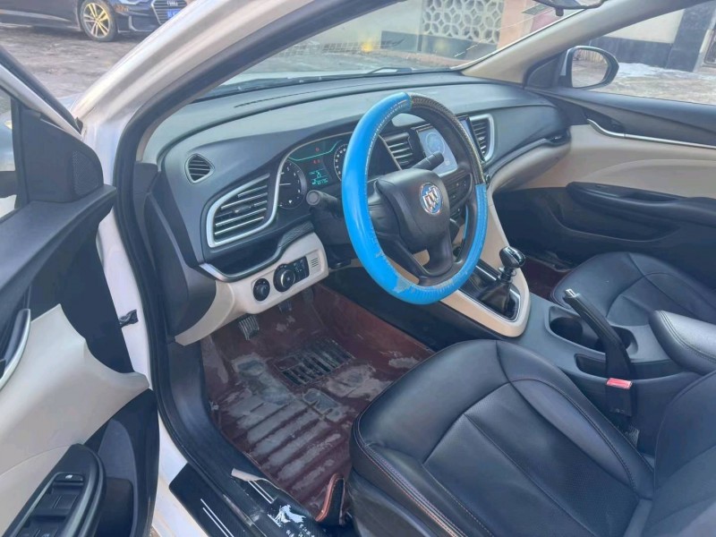 保定16年别克英朗4