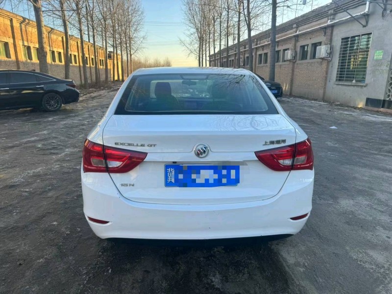 保定16年别克英朗5