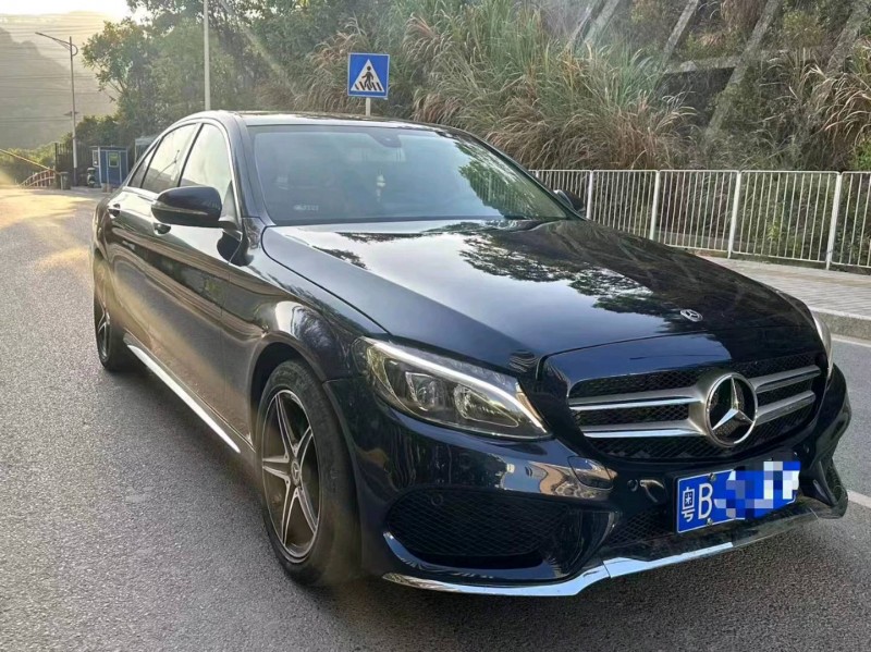 广州18年奔驰C3