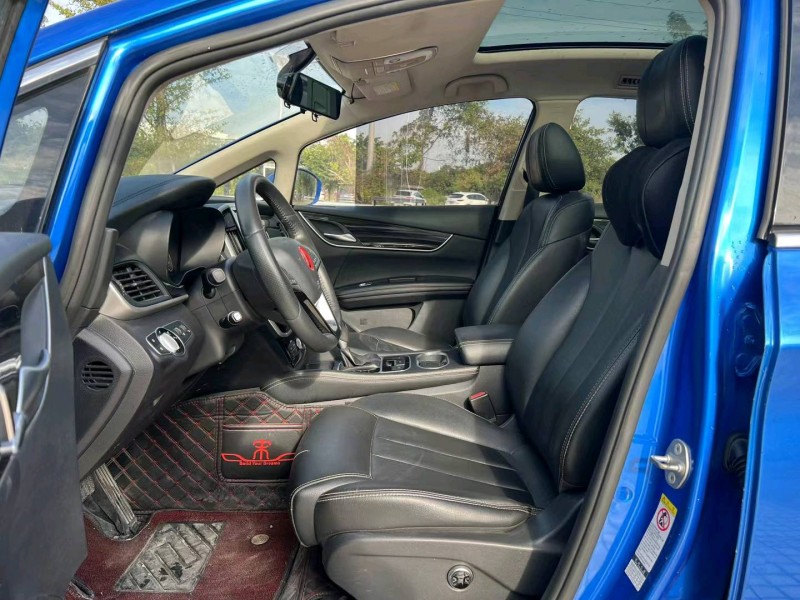 汕头18年比亚迪宋MAX4