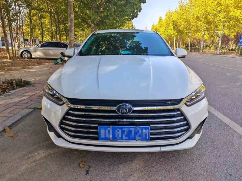 淄博19年比亚迪秦1