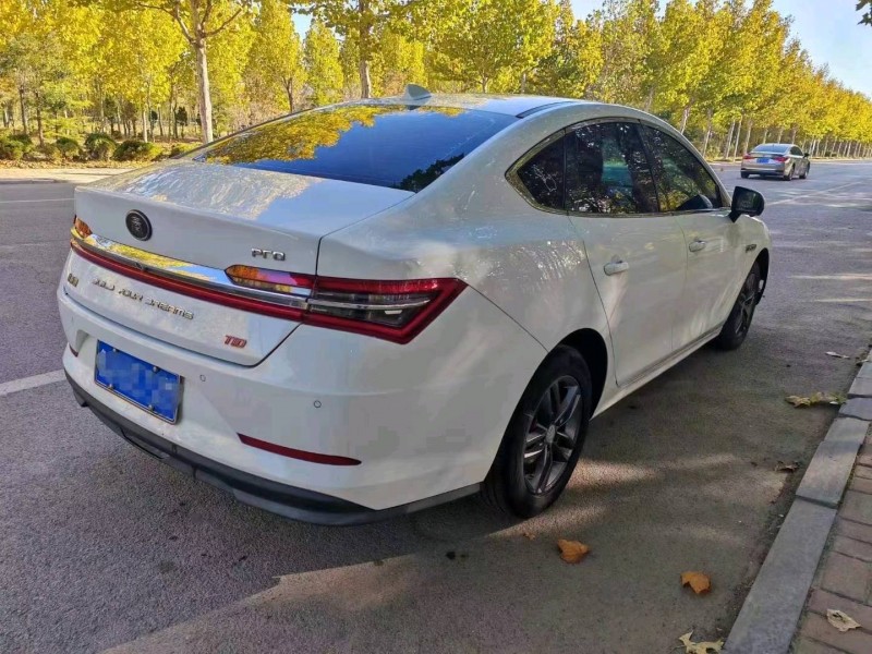 淄博19年比亚迪秦3