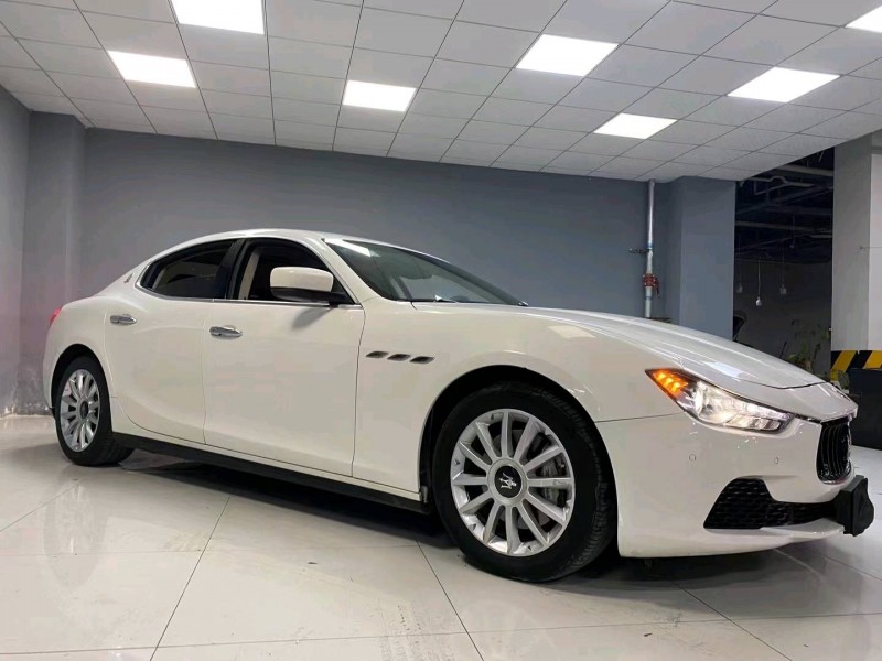 成都16年玛莎拉蒂Ghibli3