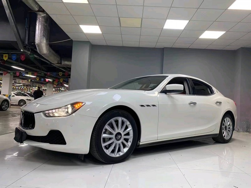 成都16年玛莎拉蒂Ghibli6