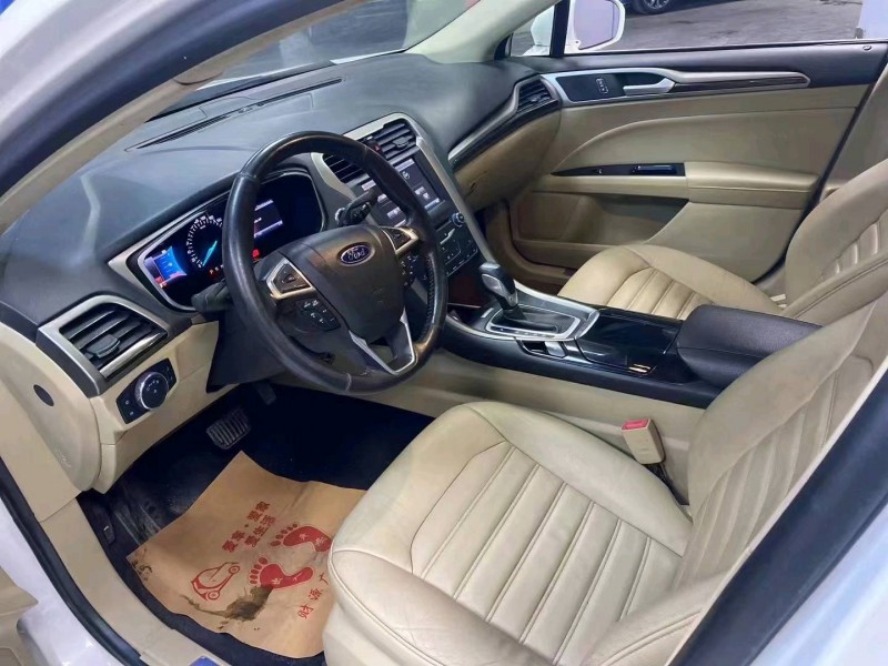 成都16年福特蒙迪欧7