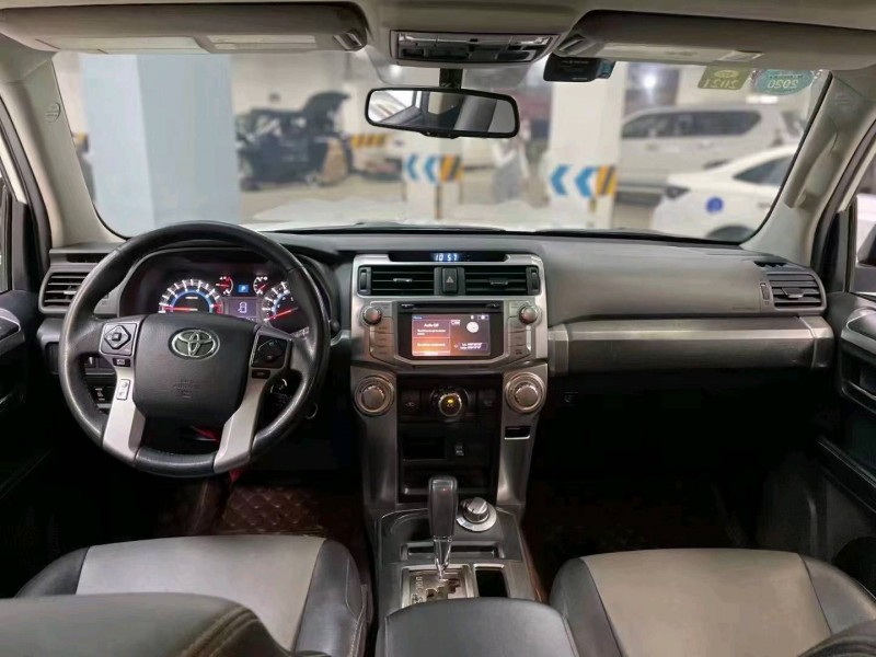 成都19年丰田超霸7