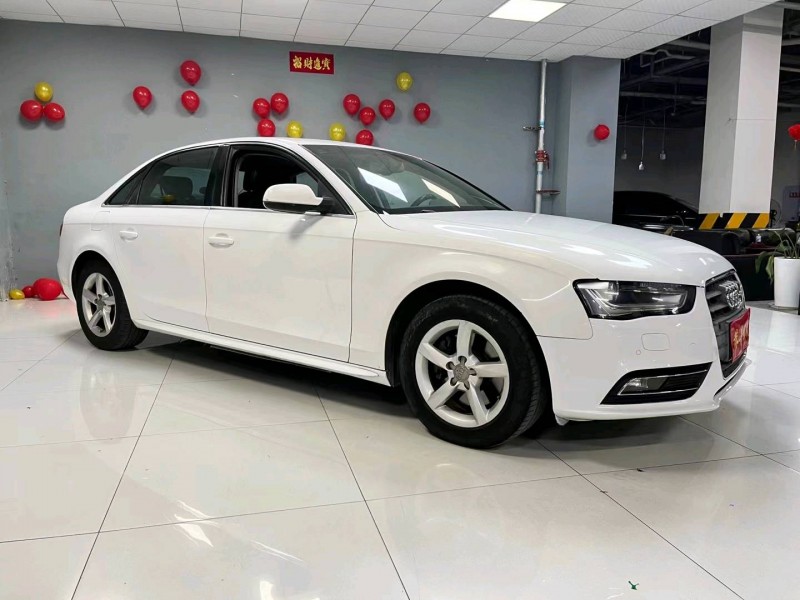 成都14年奥迪A4L6
