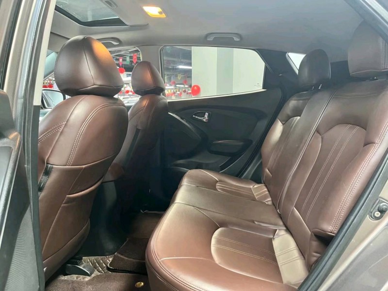 成都13年现代ix357