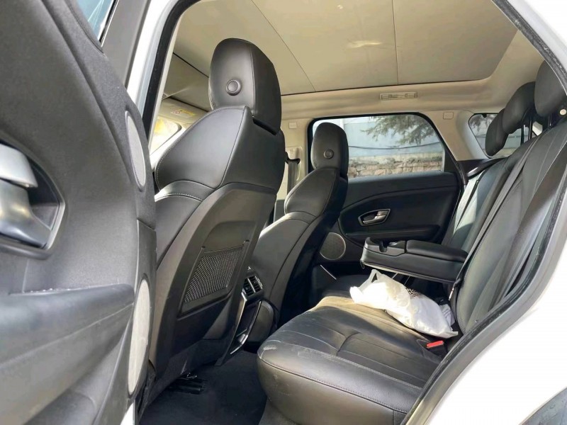 枣庄17年路虎极光4