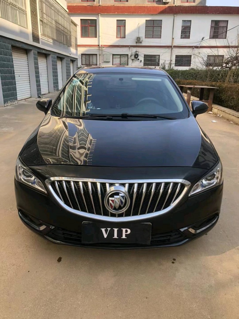 临沂17年别克威朗1