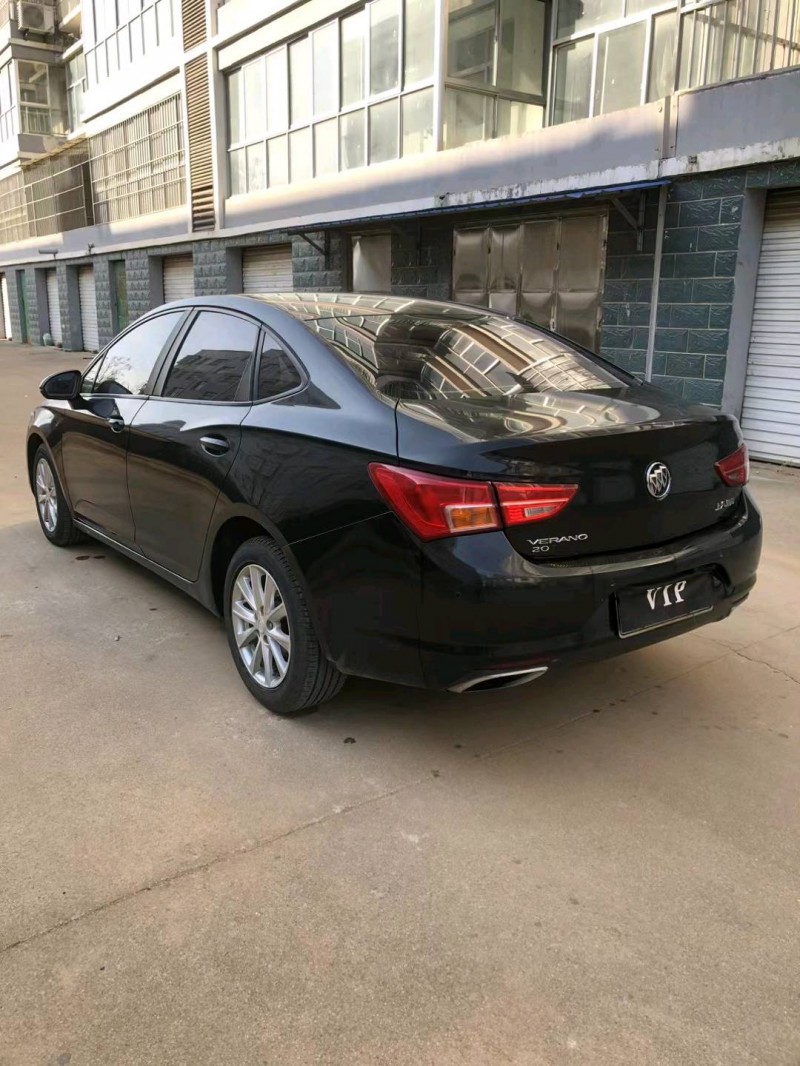 临沂17年别克威朗4