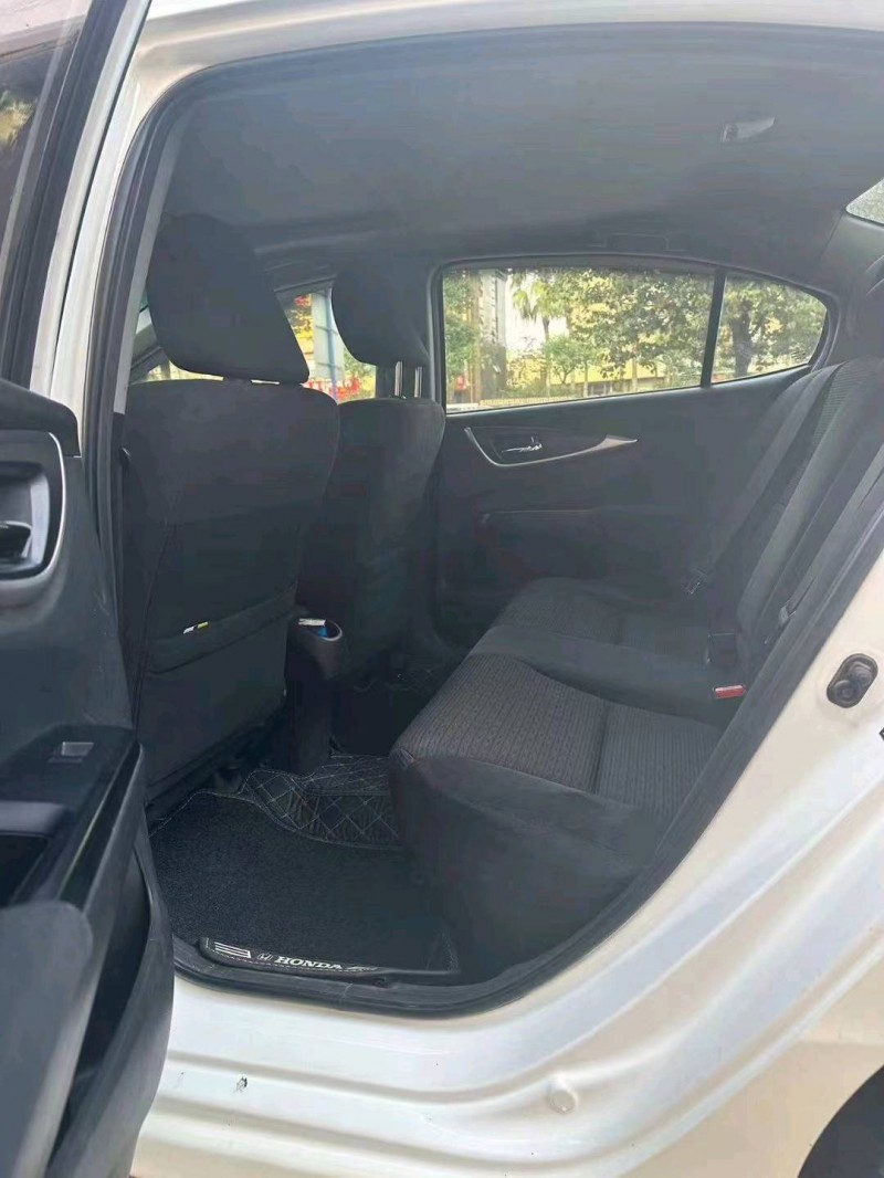 珠海16年本田凌派8