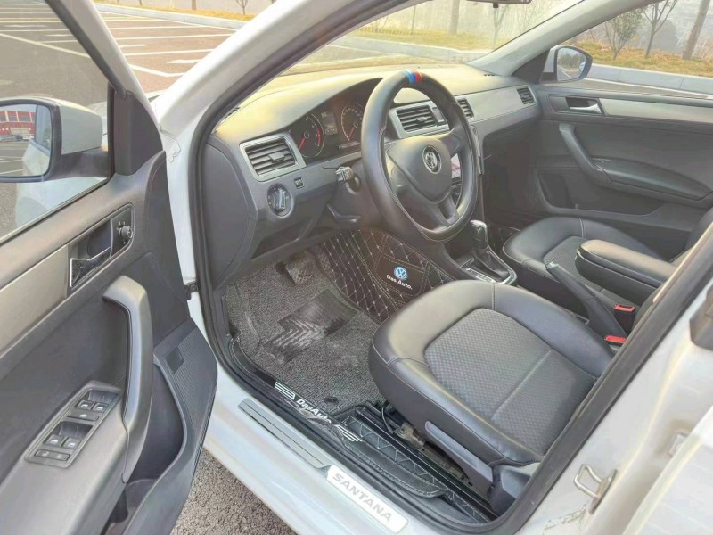 宜昌16年大众桑塔纳4