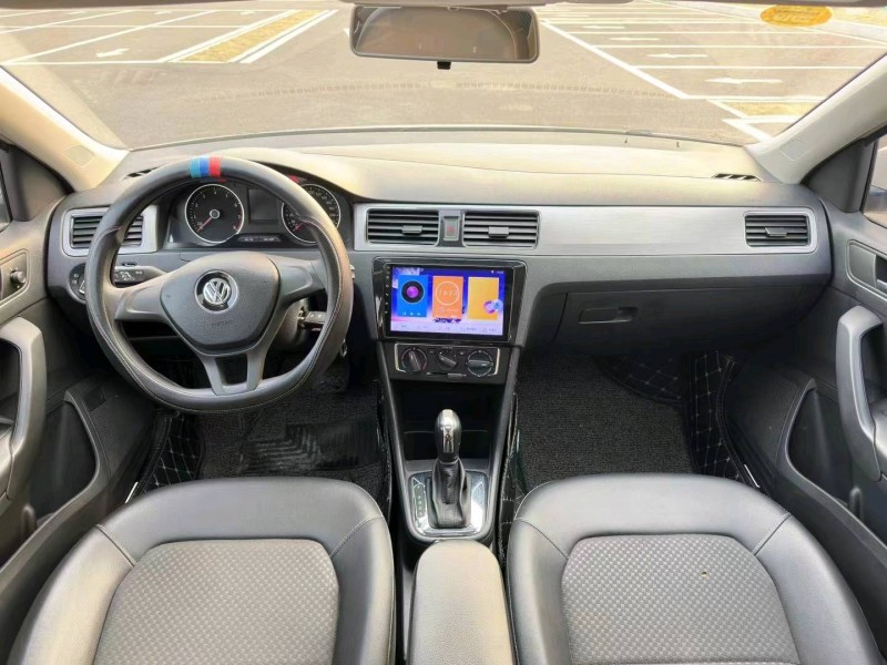 宜昌16年大众桑塔纳6