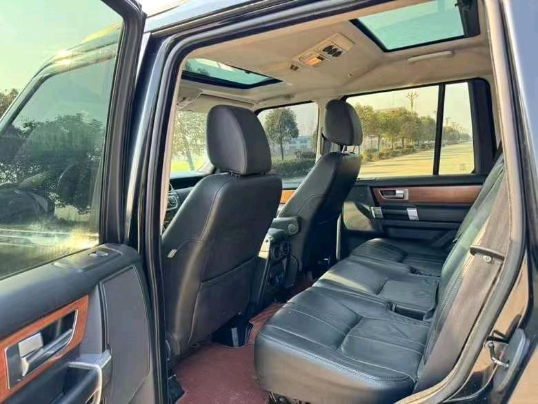 常州14年路虎发现8