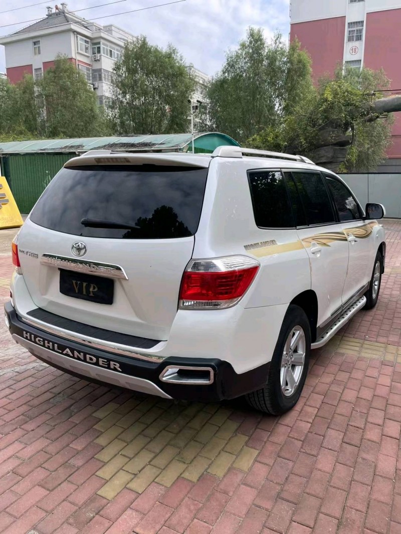 潍坊13年丰田汉兰达8