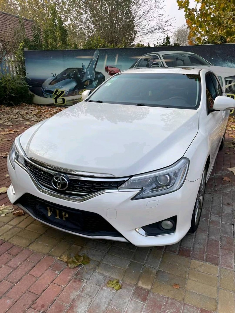 潍坊14年丰田锐志3