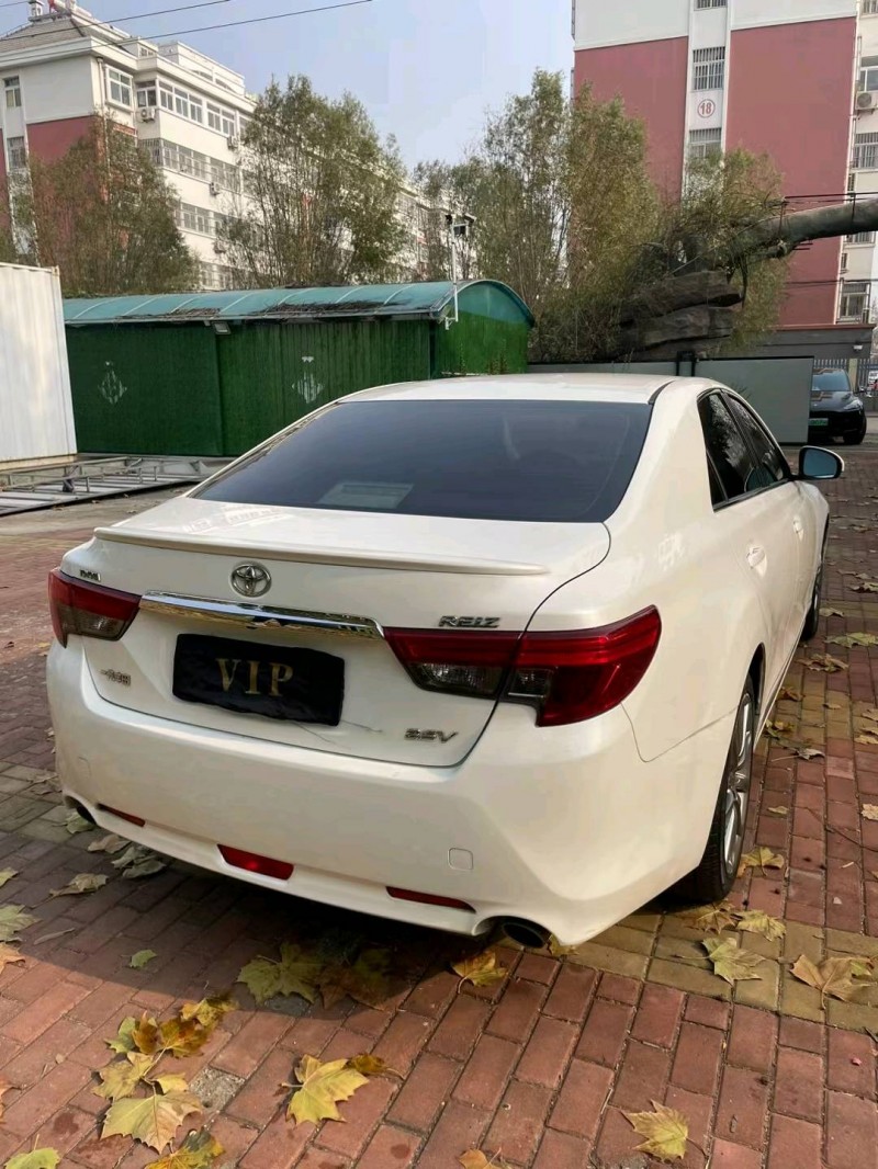 潍坊14年丰田锐志8