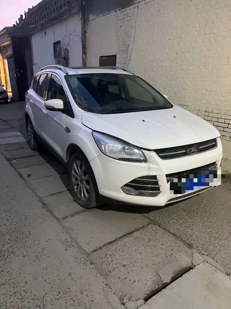 菏泽16年福特翼虎1